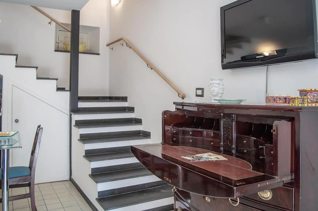Διαμέρισμα Camula Inn Apartament Κατάνια Ιταλία